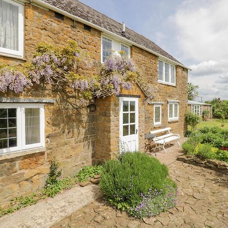 Priors Mead Banbury Exterior foto